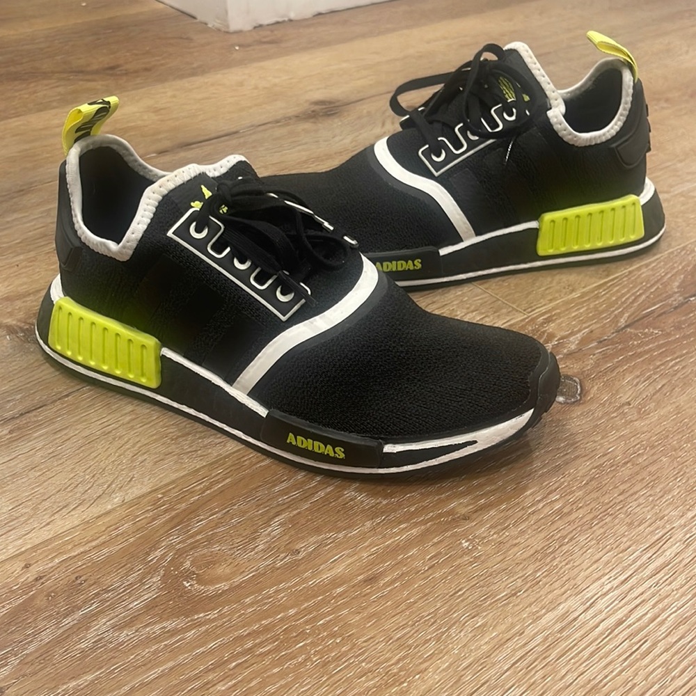Adidas NMD_R1  Solar Yellow youth size 6 fits women size 7